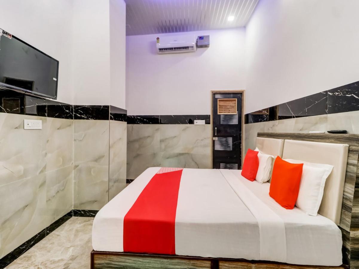 Oyo Flagship 83121 Hotel Rose Vip Sahāranpur Exterior photo