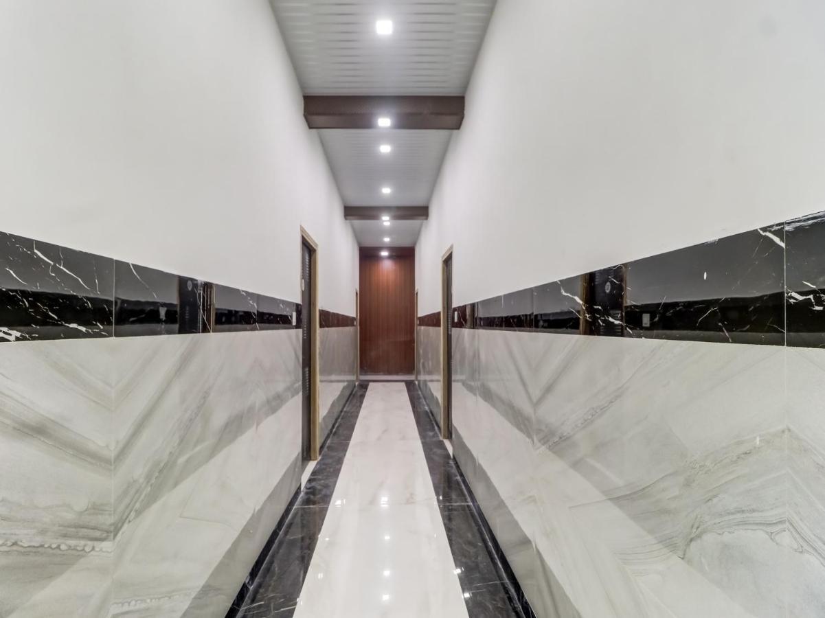 Oyo Flagship 83121 Hotel Rose Vip Sahāranpur Exterior photo