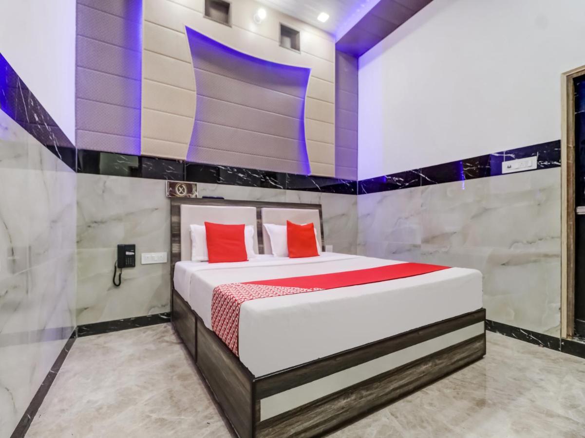 Oyo Flagship 83121 Hotel Rose Vip Sahāranpur Exterior photo